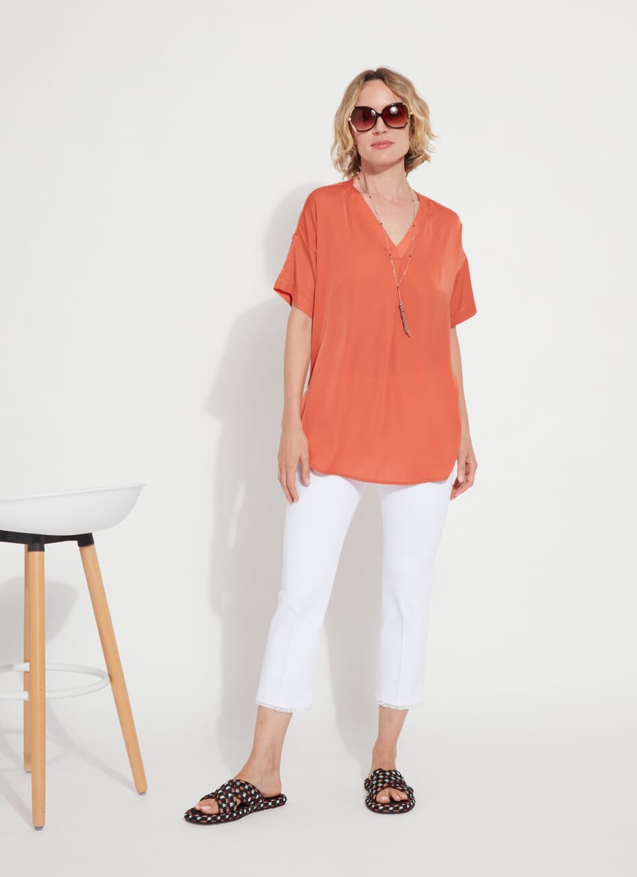 color=Vibrant Apricot