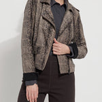 color=Smokey Taupe Snake