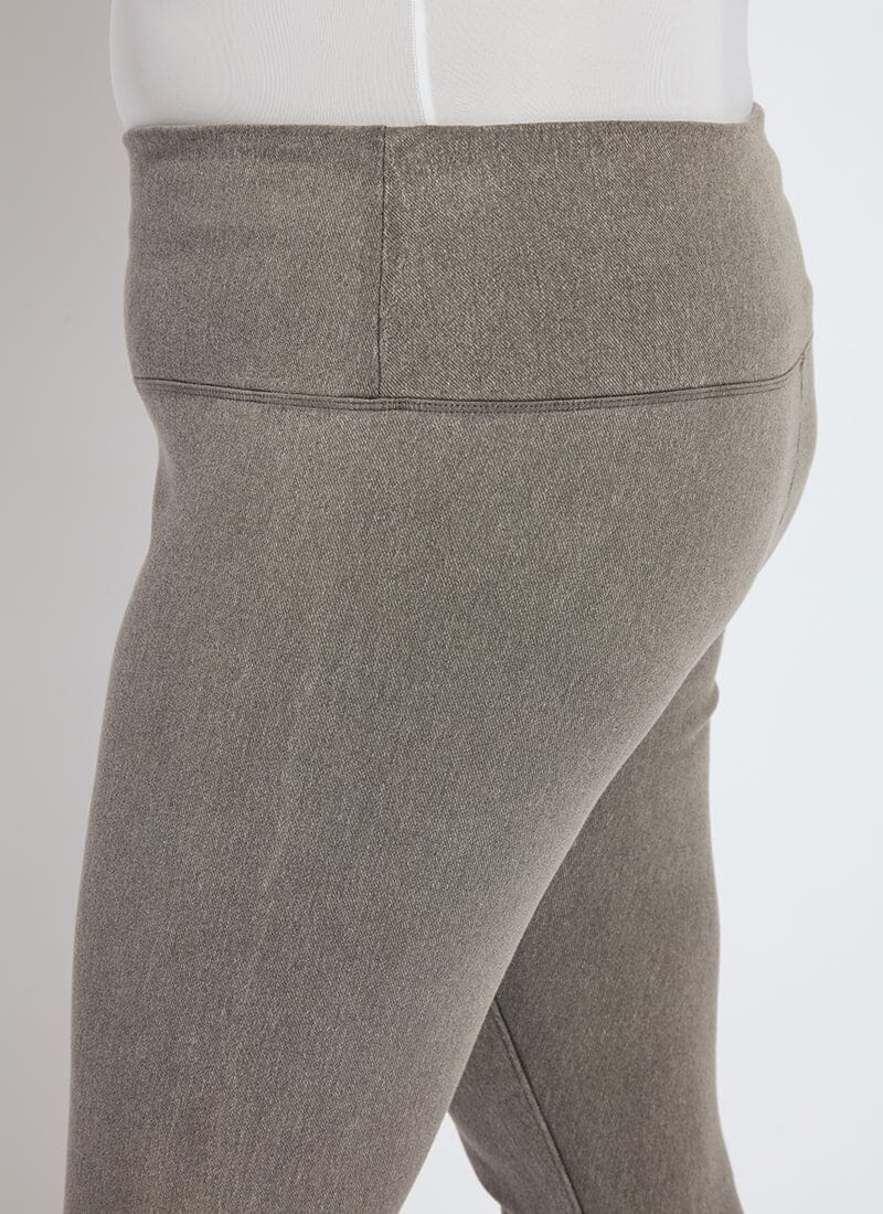 color=Mid Grey