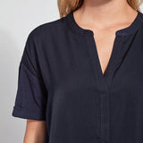 color=True Navy, neck detail, oversized flowy women’s shirt in stretchy knit jersey, rounded hem and drop shoulder sleeves