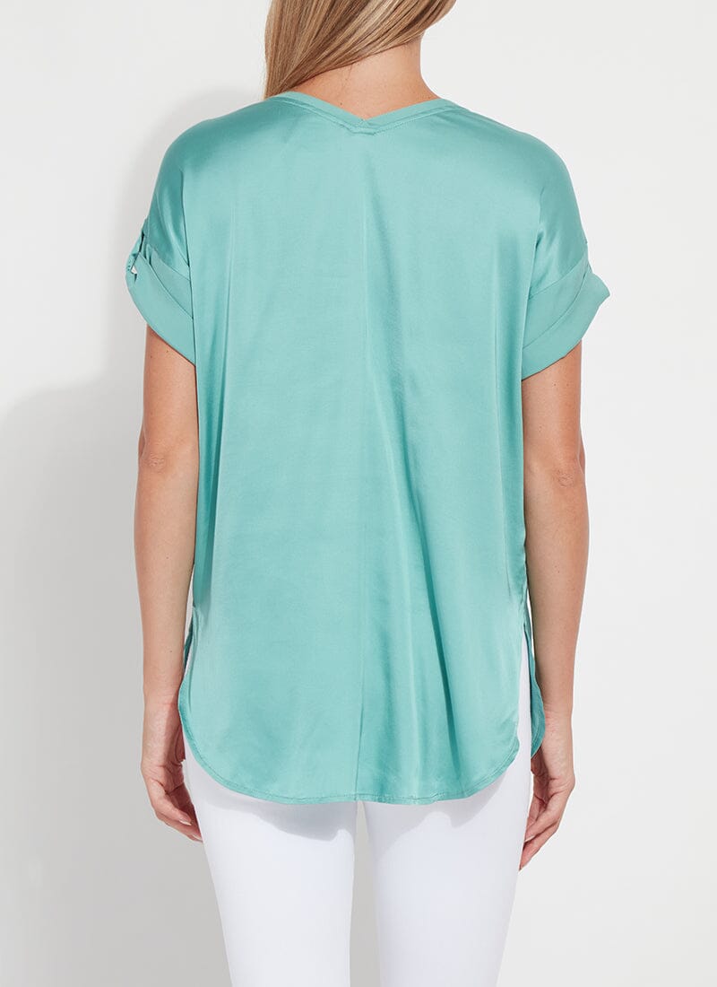 color=Larimar