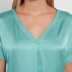color=Larimar