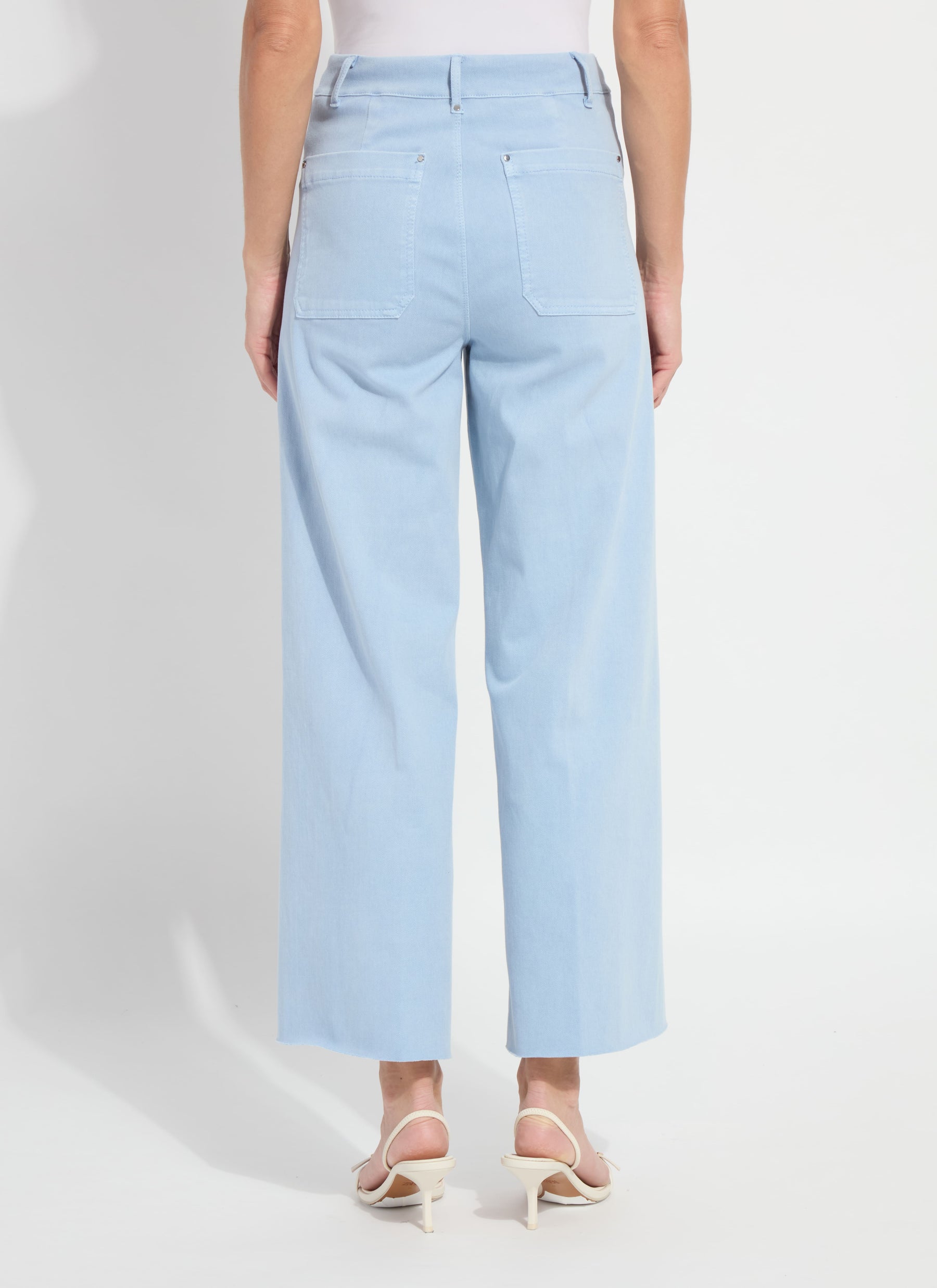 color=Antique Wash Chalk Blue