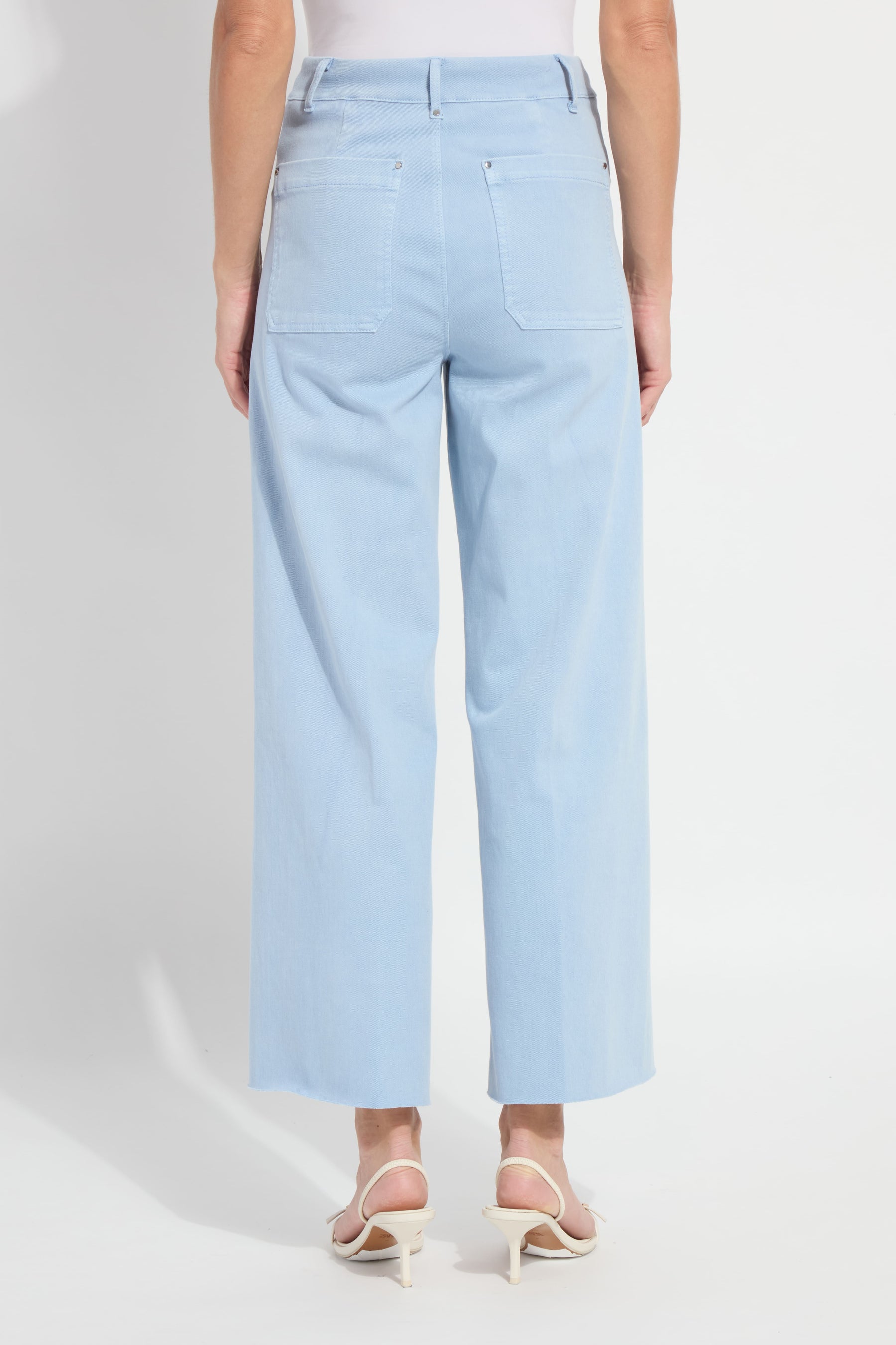 color=Antique Wash Chalk Blue