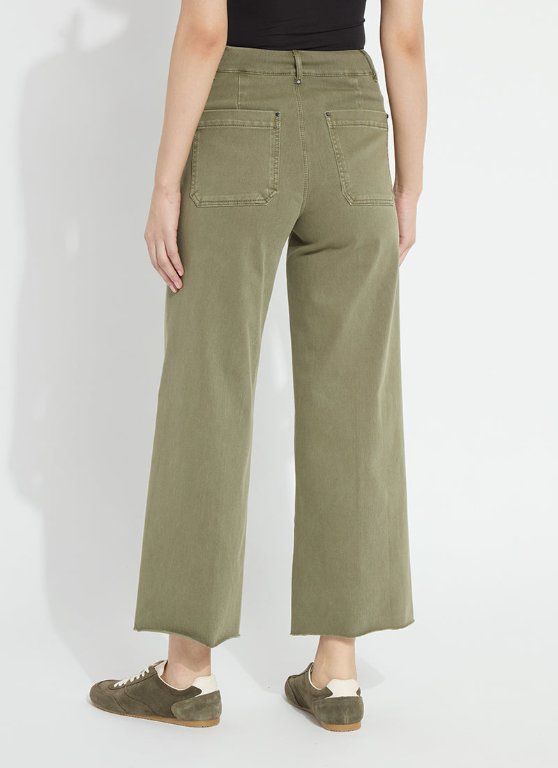 color=antique wash smoked green