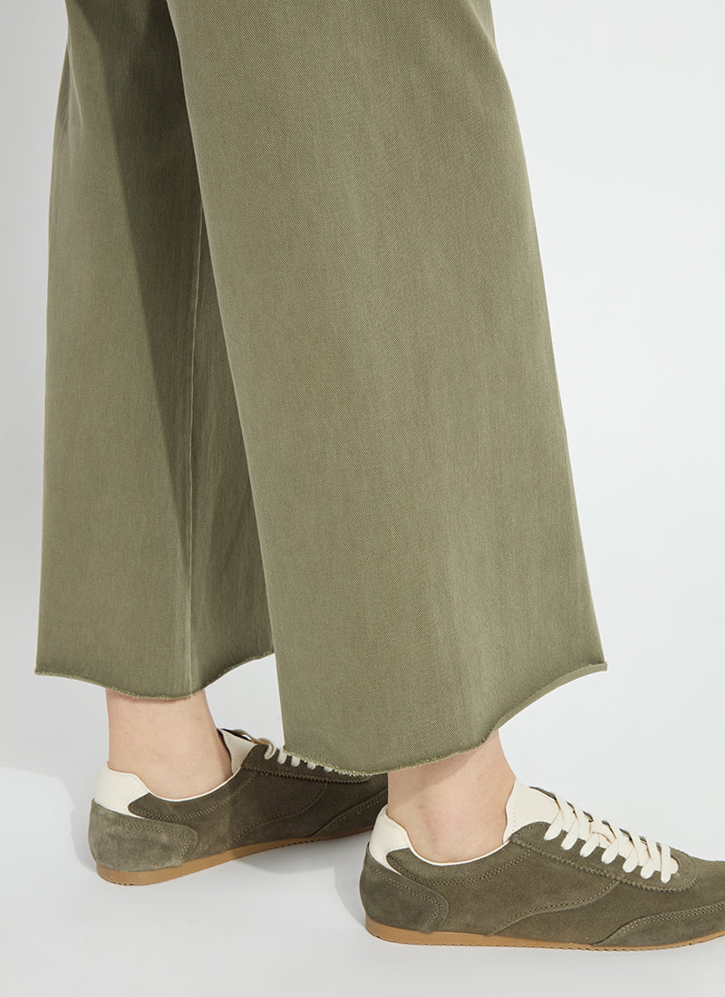 color=antique wash smoked green