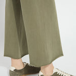 color=antique wash smoked green
