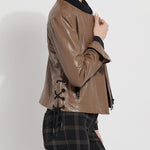 color=Cold Chestnut