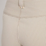 color=Khaki Ledger Lines