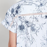 color=The Sound of Florals