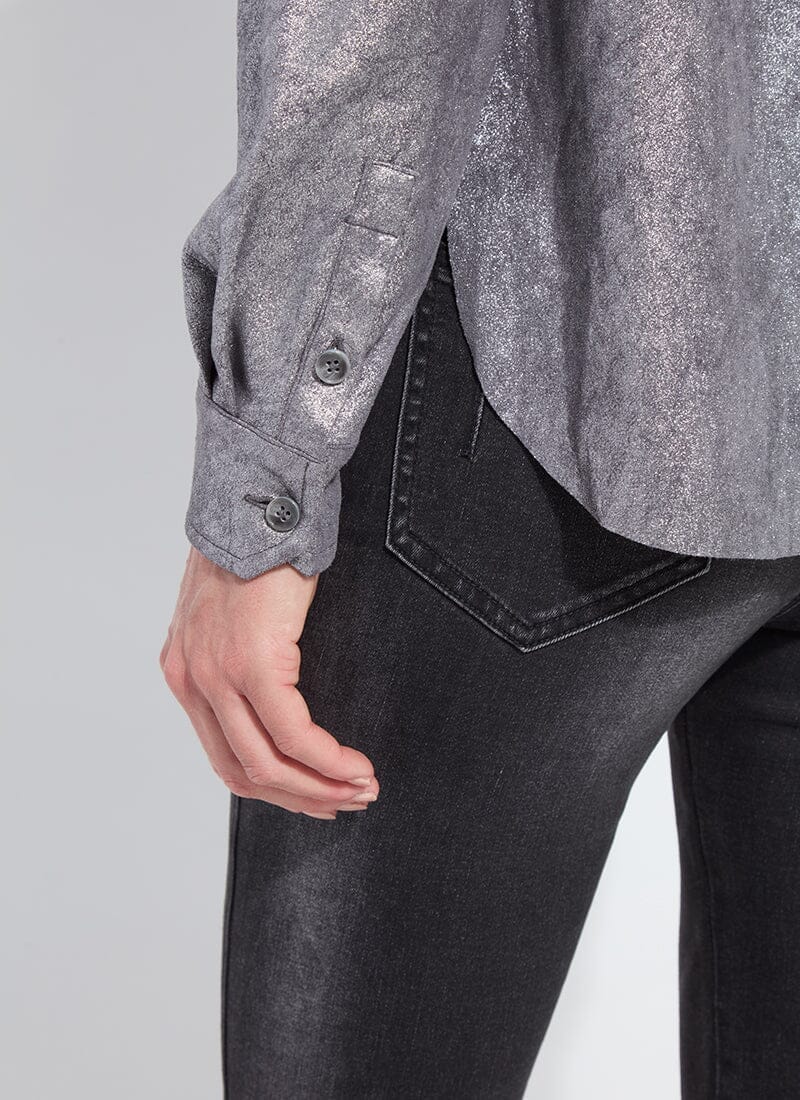 color=Distress Metallic Silver