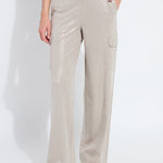 color=Liquid Soft Taupe