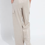 color=Liquid Soft Taupe