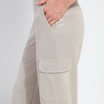 color=Liquid Soft Taupe