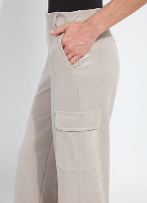 color=Liquid Soft Taupe