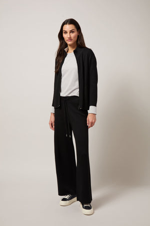 color=Black/Pearl Grey Melange