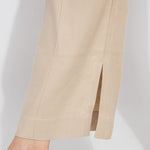 color=Linen