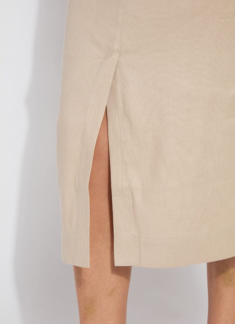 color=Linen