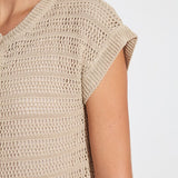 color=Linen