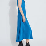 color=Deep Sapphire