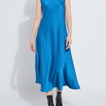 color=Deep Sapphire