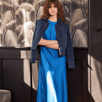 color=Deep Sapphire