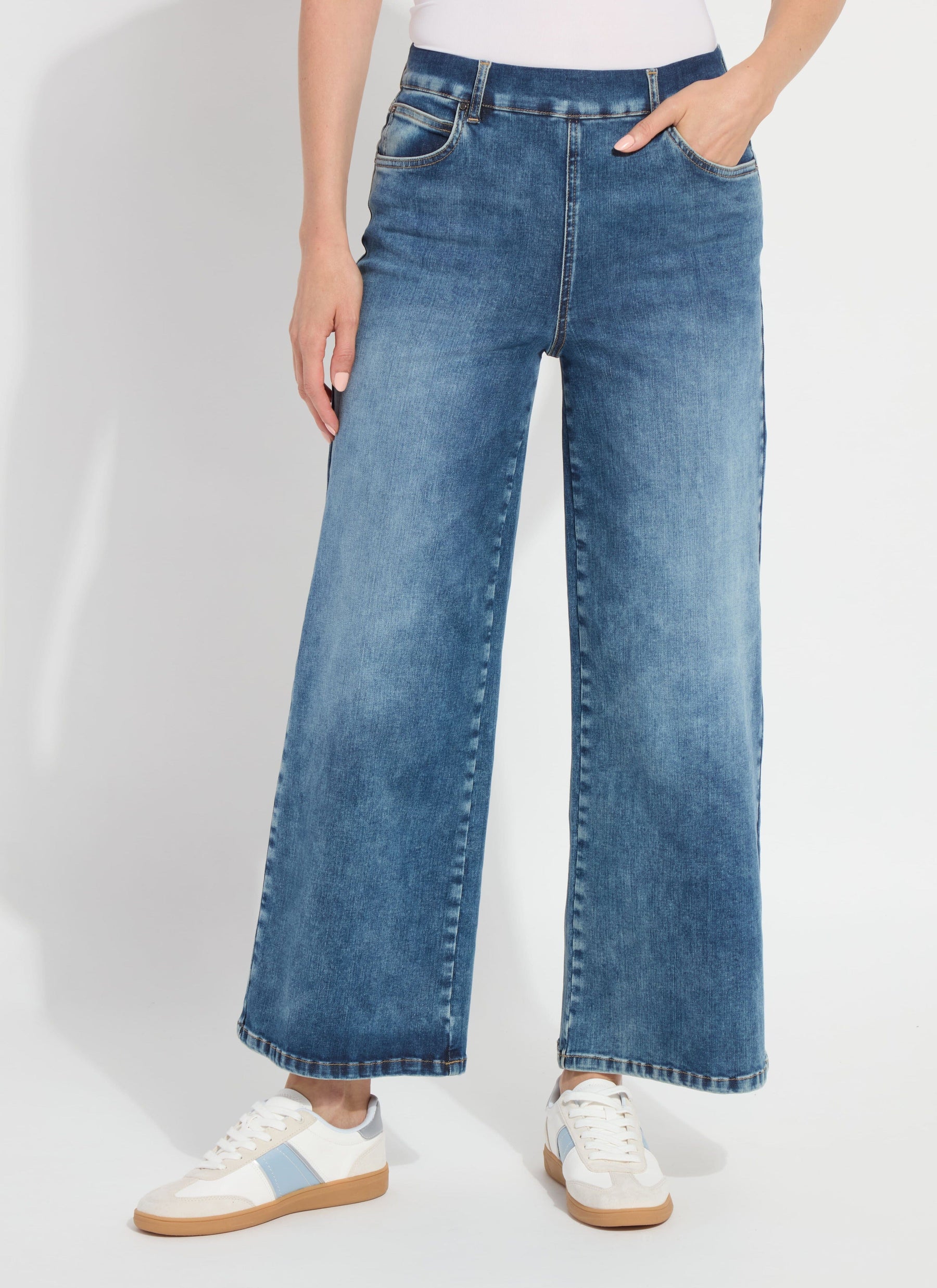 color=Hi-Low Mid Wash