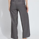 color=Black Sheen Line