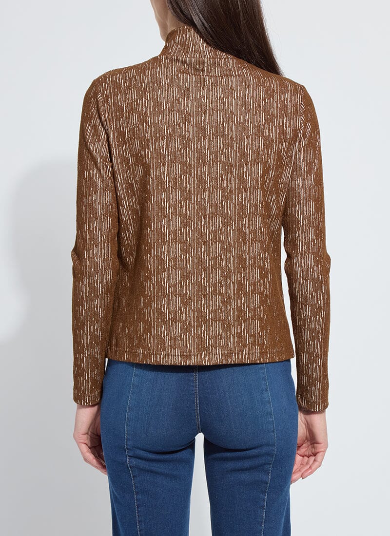 color=Robust Brown