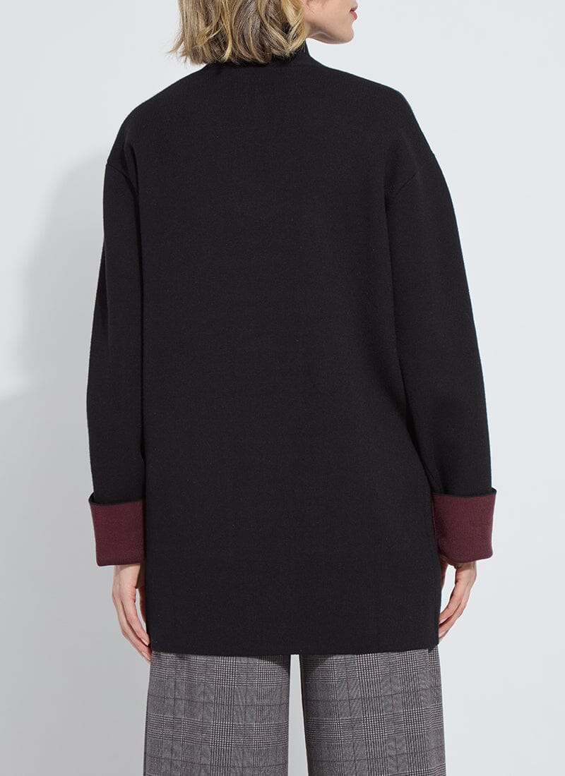 color=Black/Dark Plum