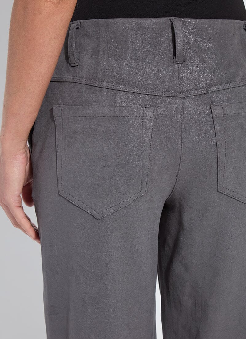 color=Liquid Charcoal