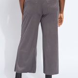 color=Liquid Charcoal