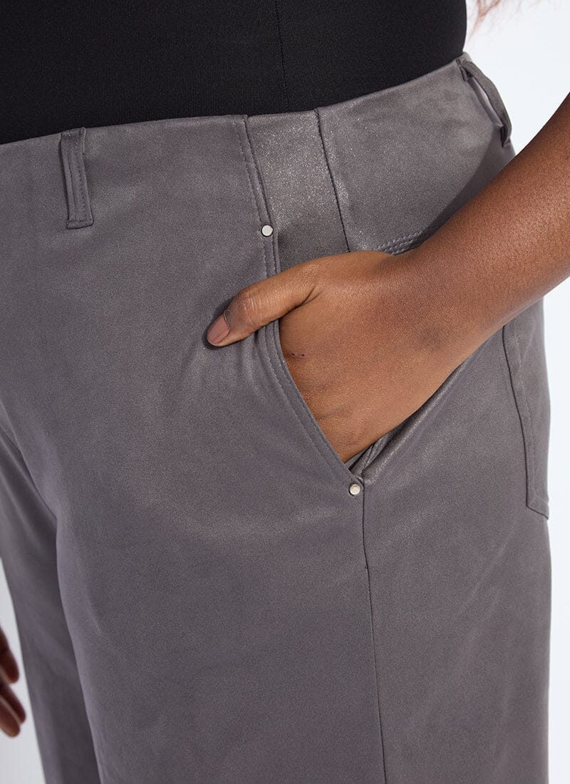 color=Liquid Charcoal