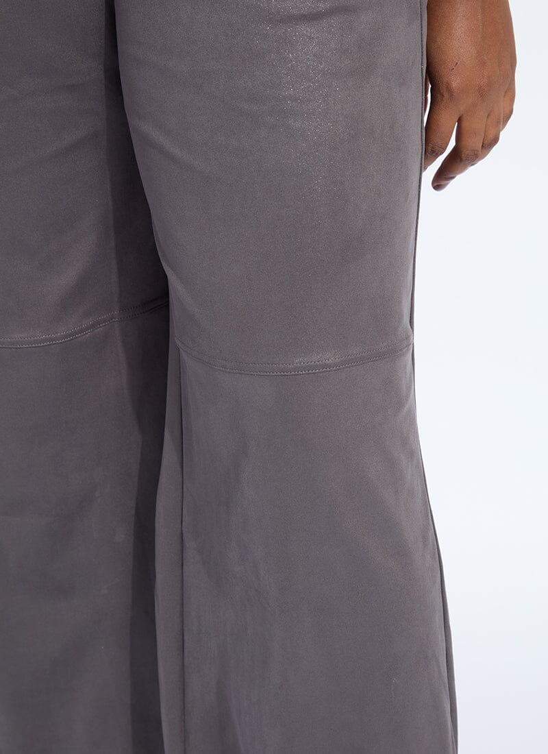 color=Liquid Charcoal