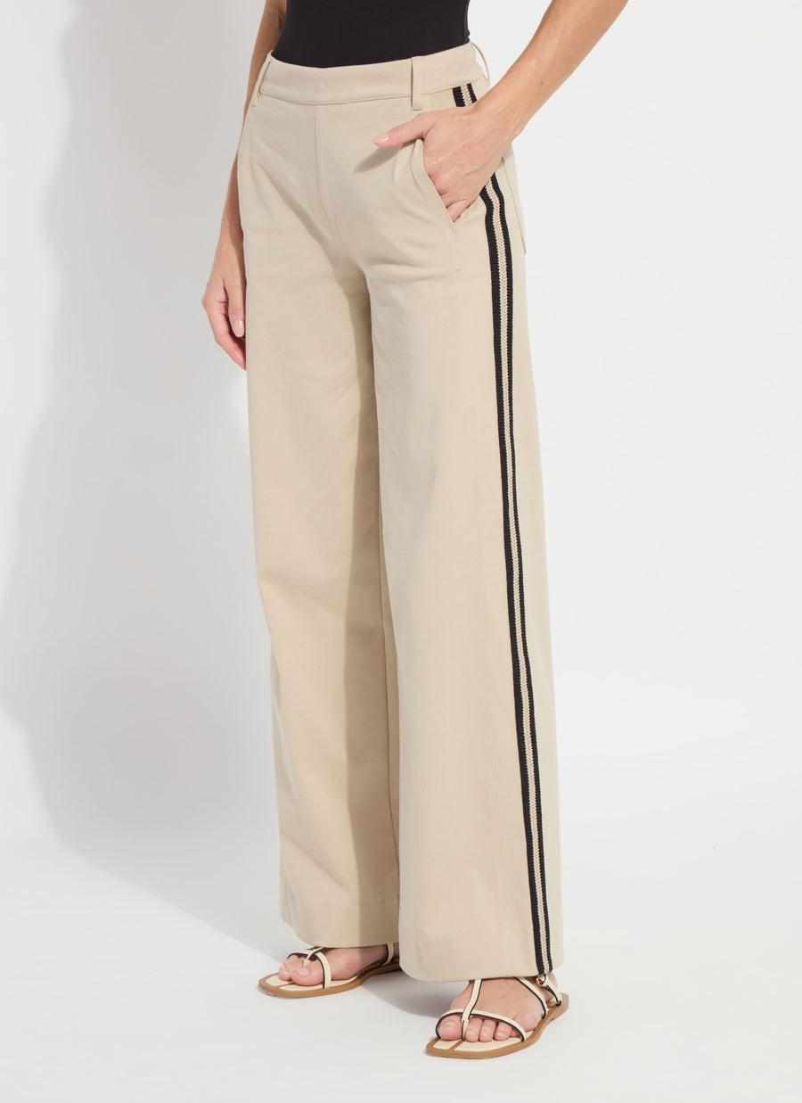 color=Crisp Khaki