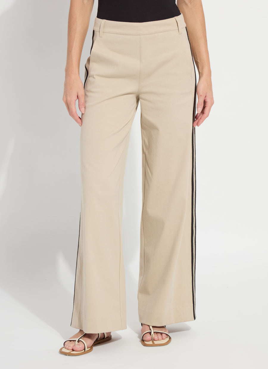 color=Crisp Khaki