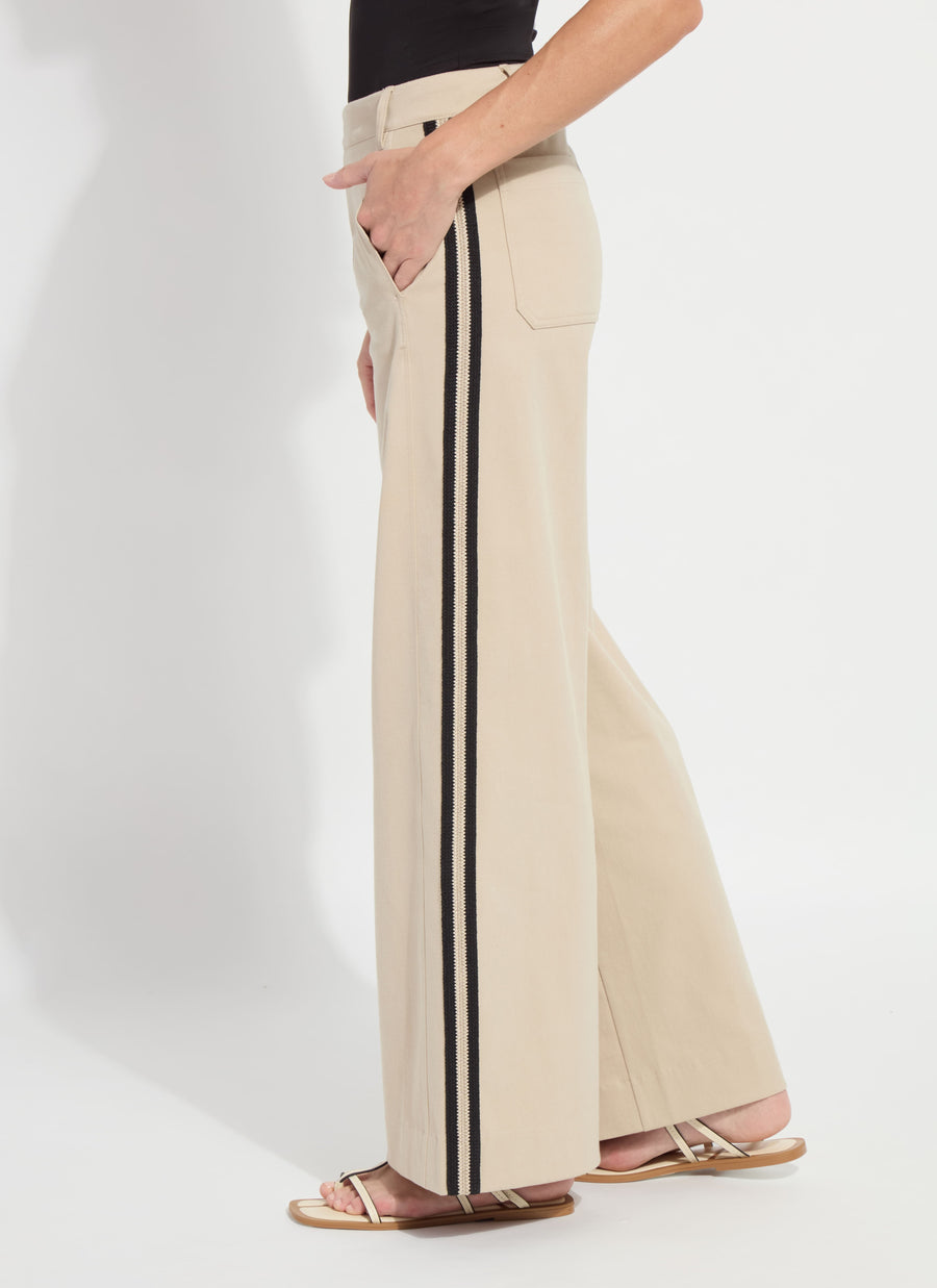 color=Crisp Khaki