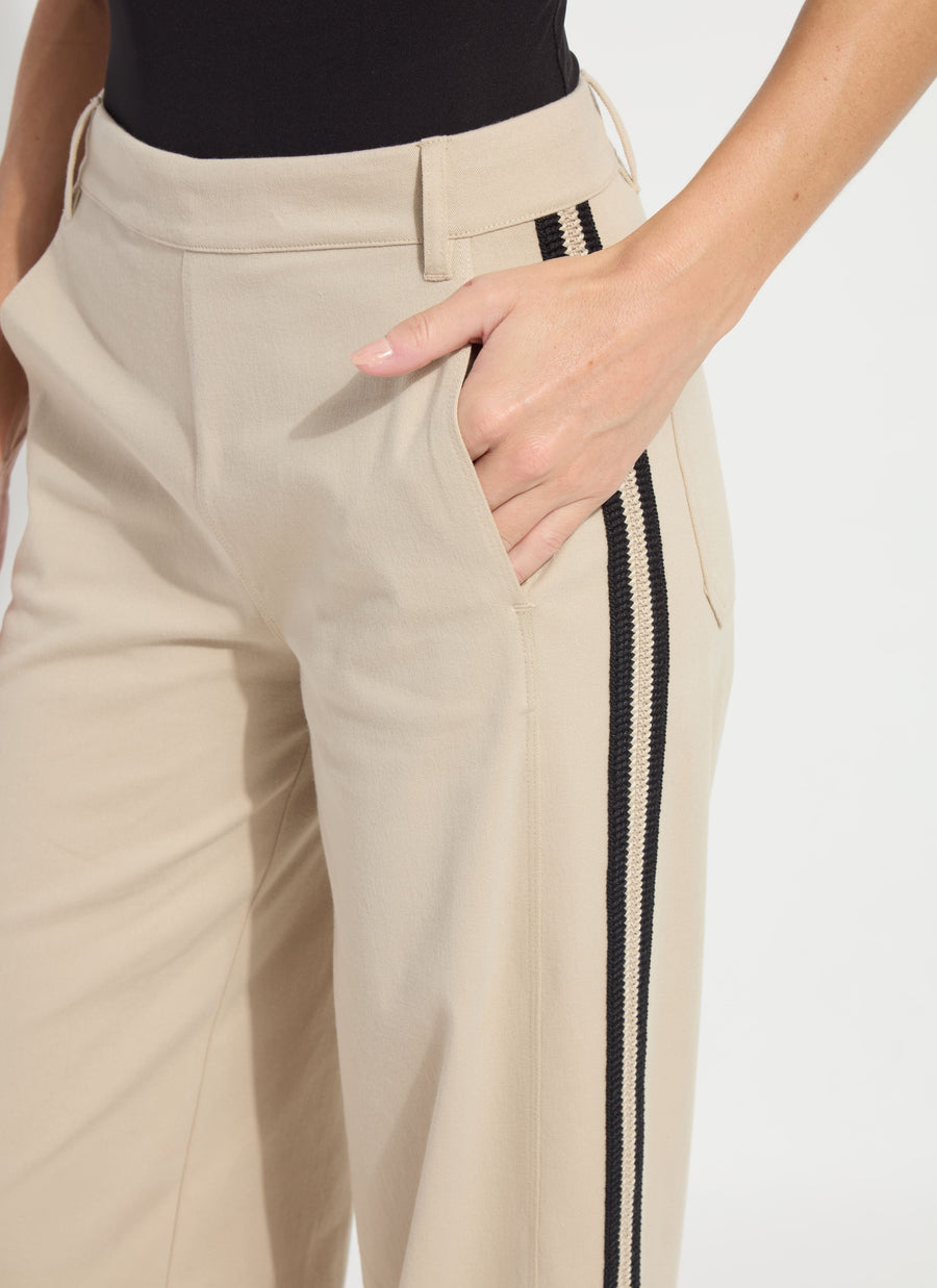 color=Crisp Khaki