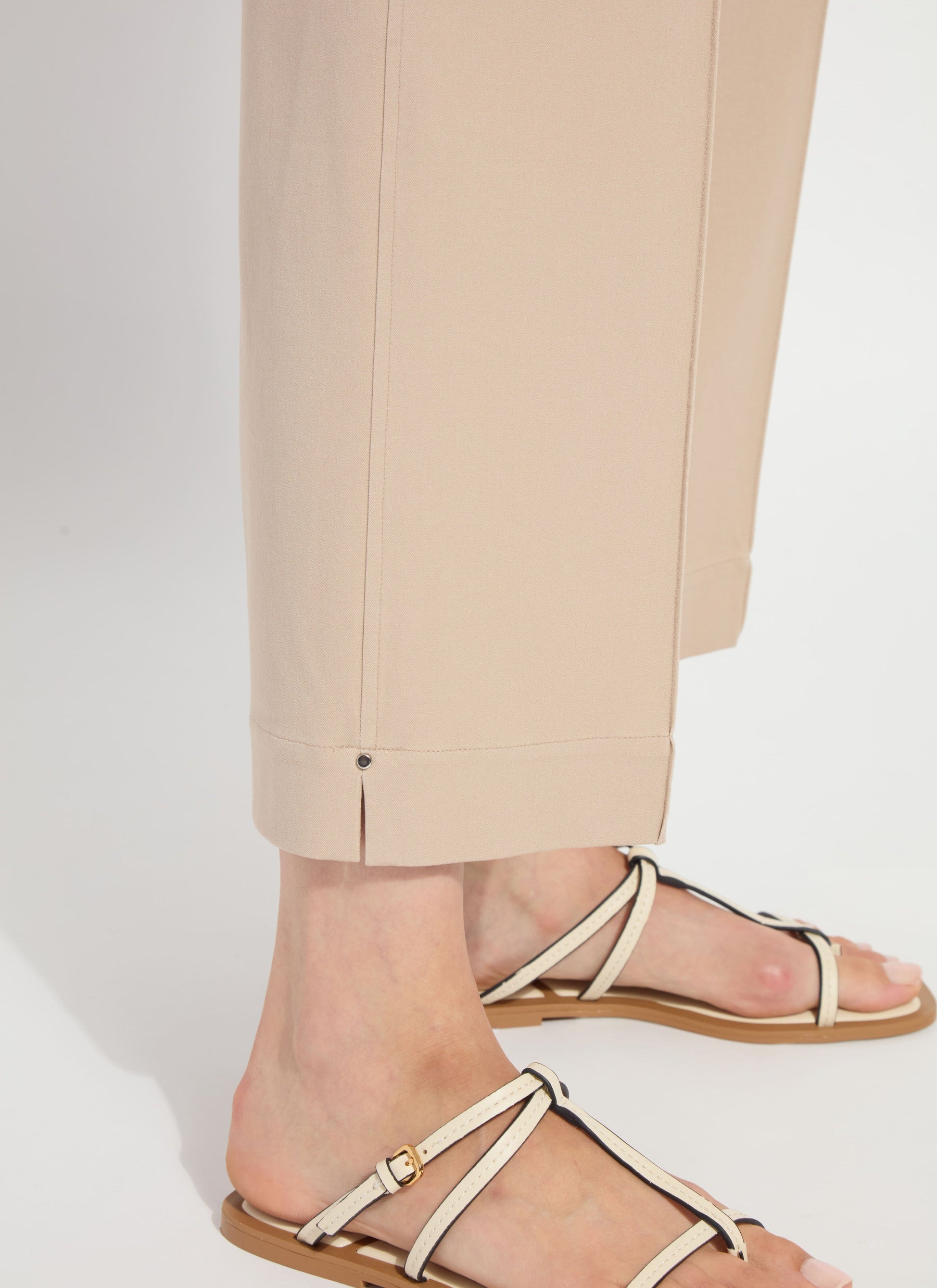 color=Khaki