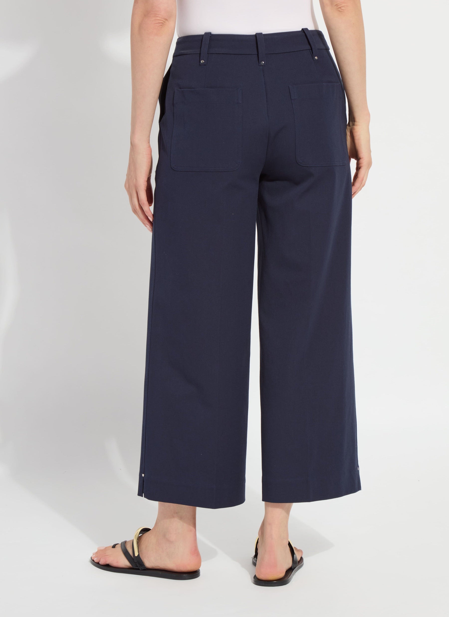 color=True Navy