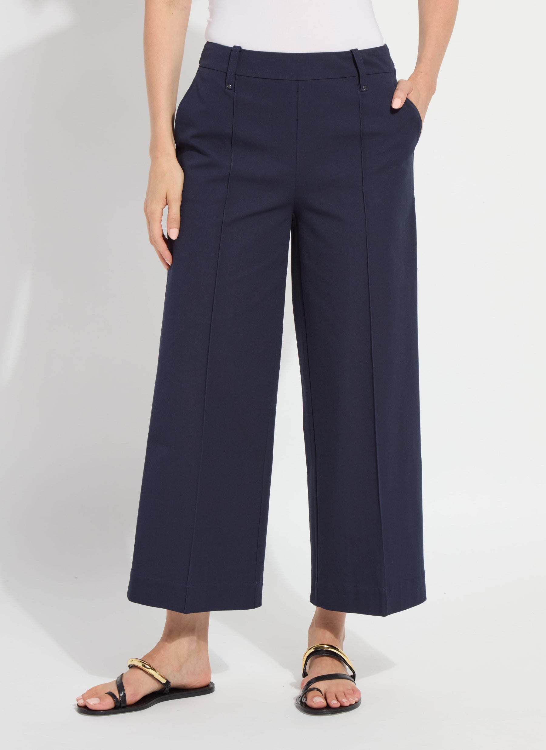 color=True Navy