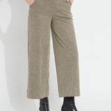 4002_EVERWOOD_SHEEN_LINE