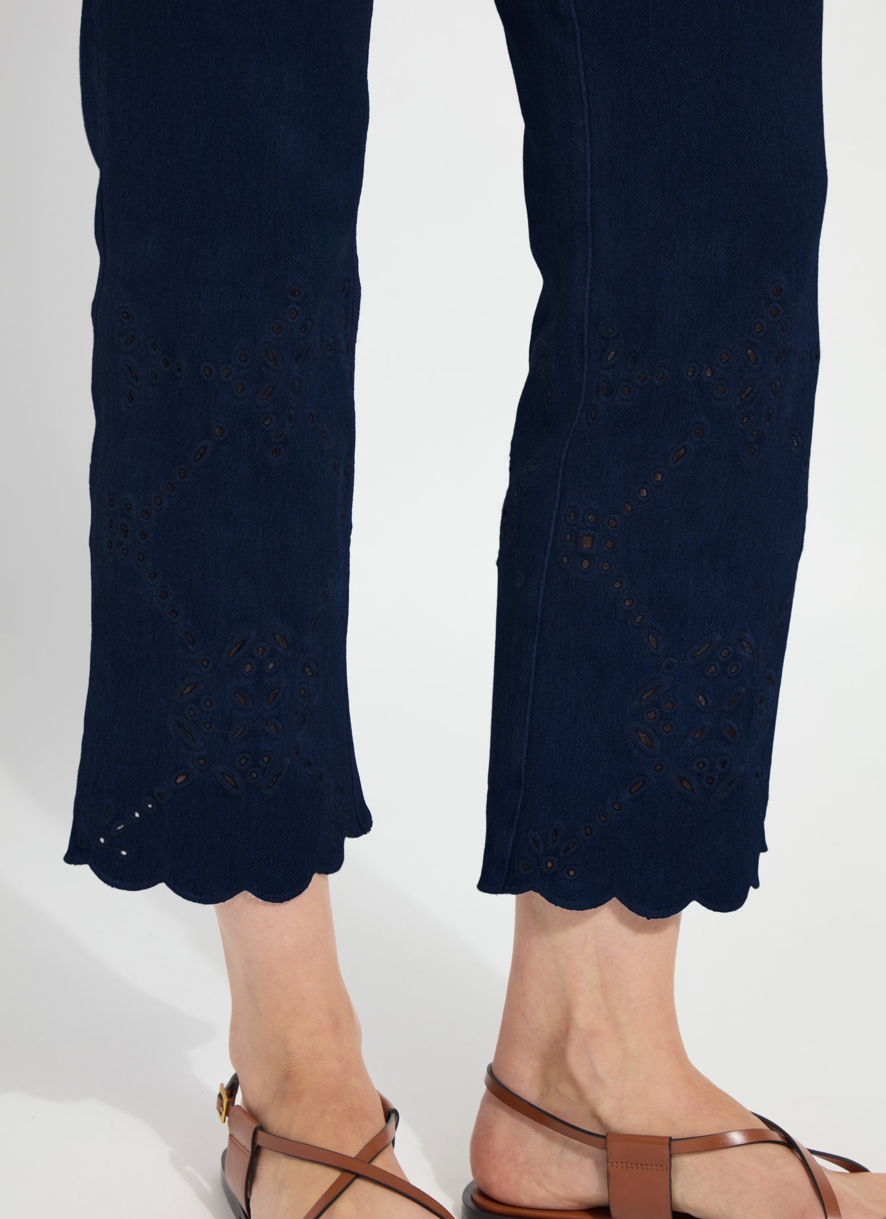 Color=Indigo