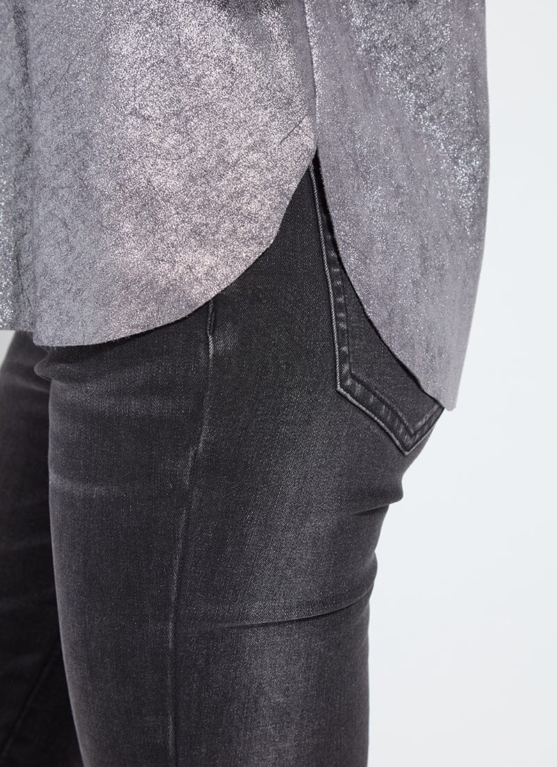 color=Distress Metallic Silver