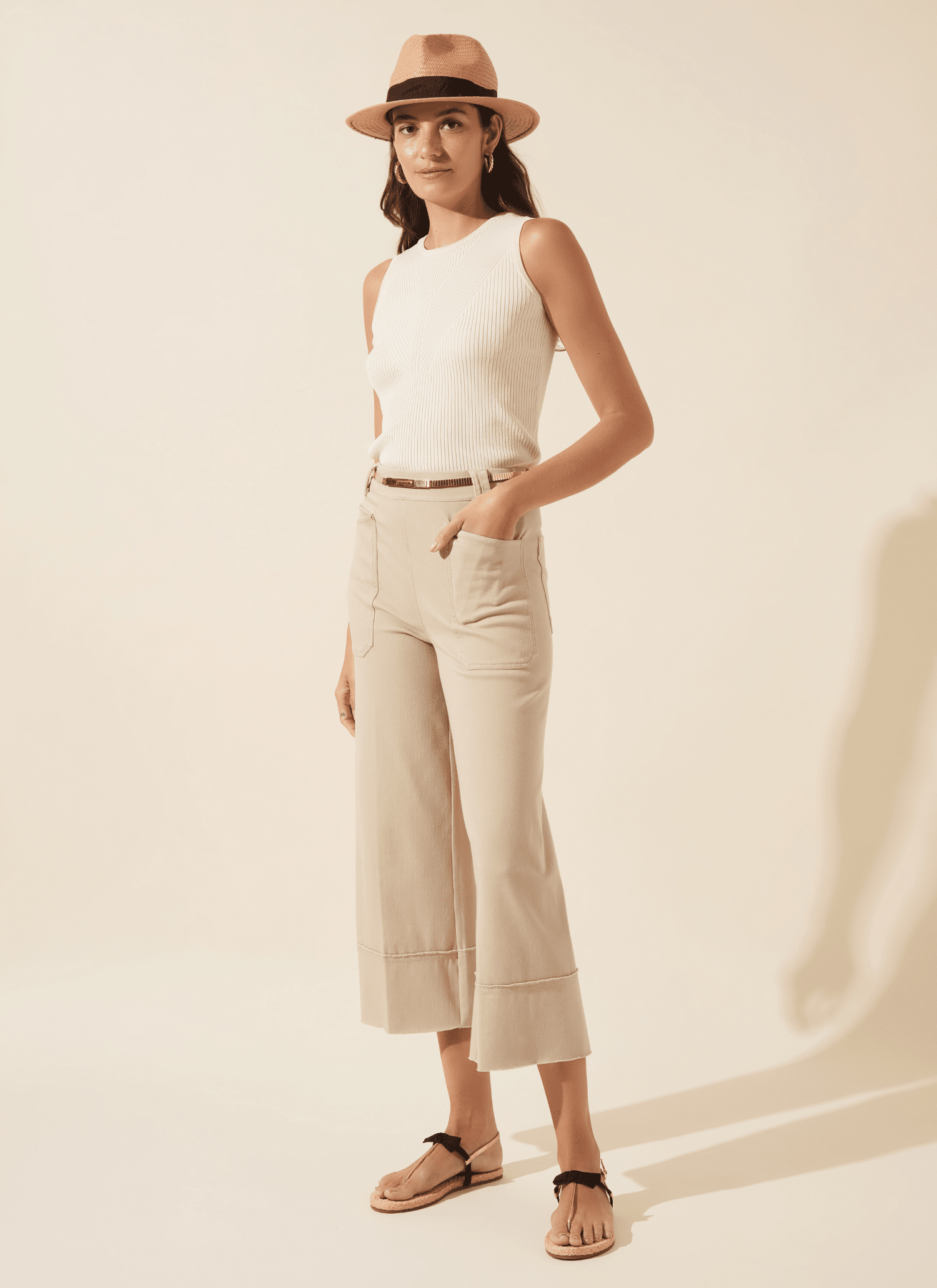 color=Linen