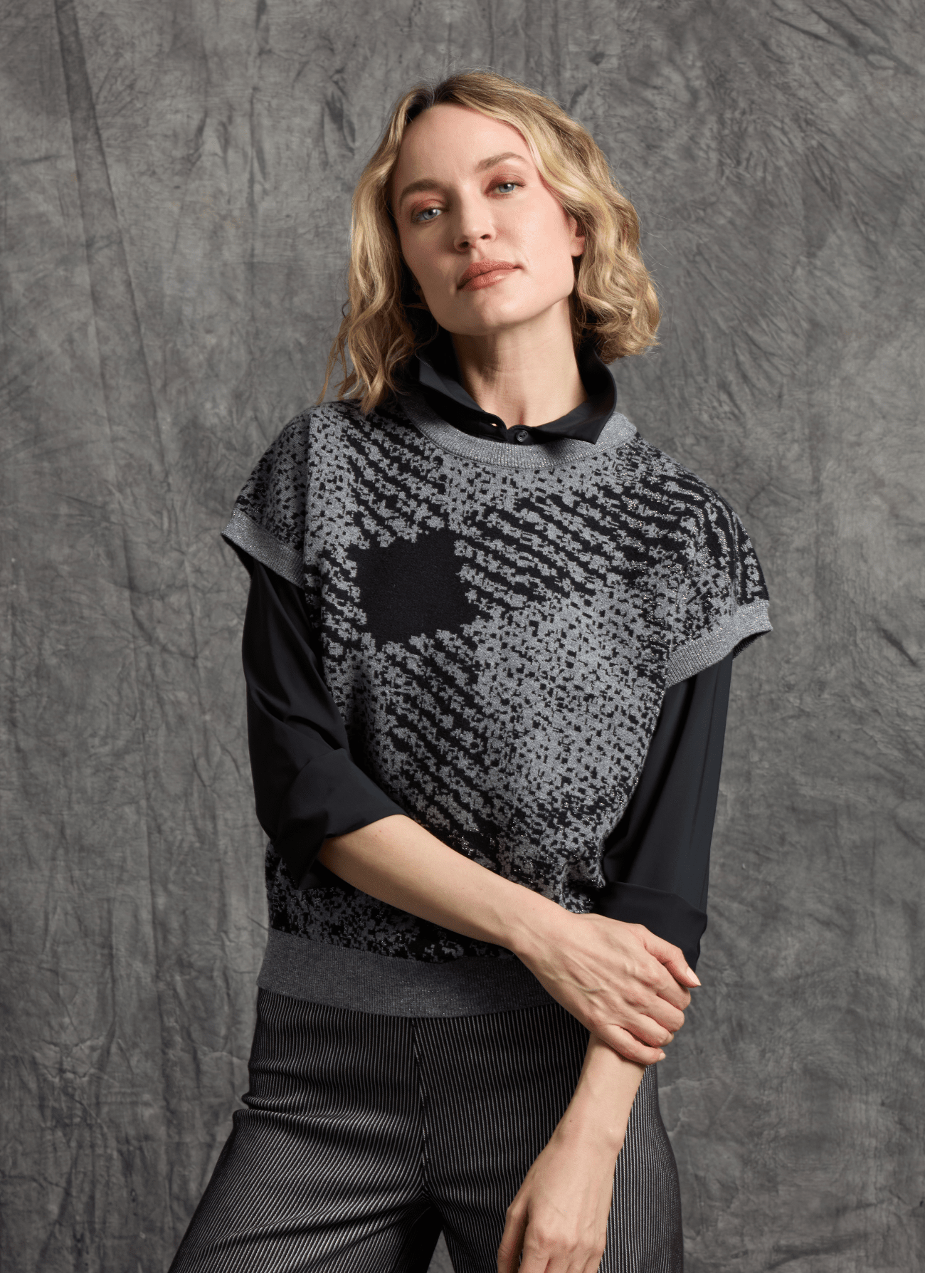 color=Lurex Diagonal Plaid