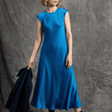 color=Deep Sapphire