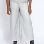 color=Metallic Silver