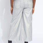 color=Metallic Silver