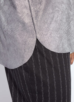 color=Distress Metallic Silver